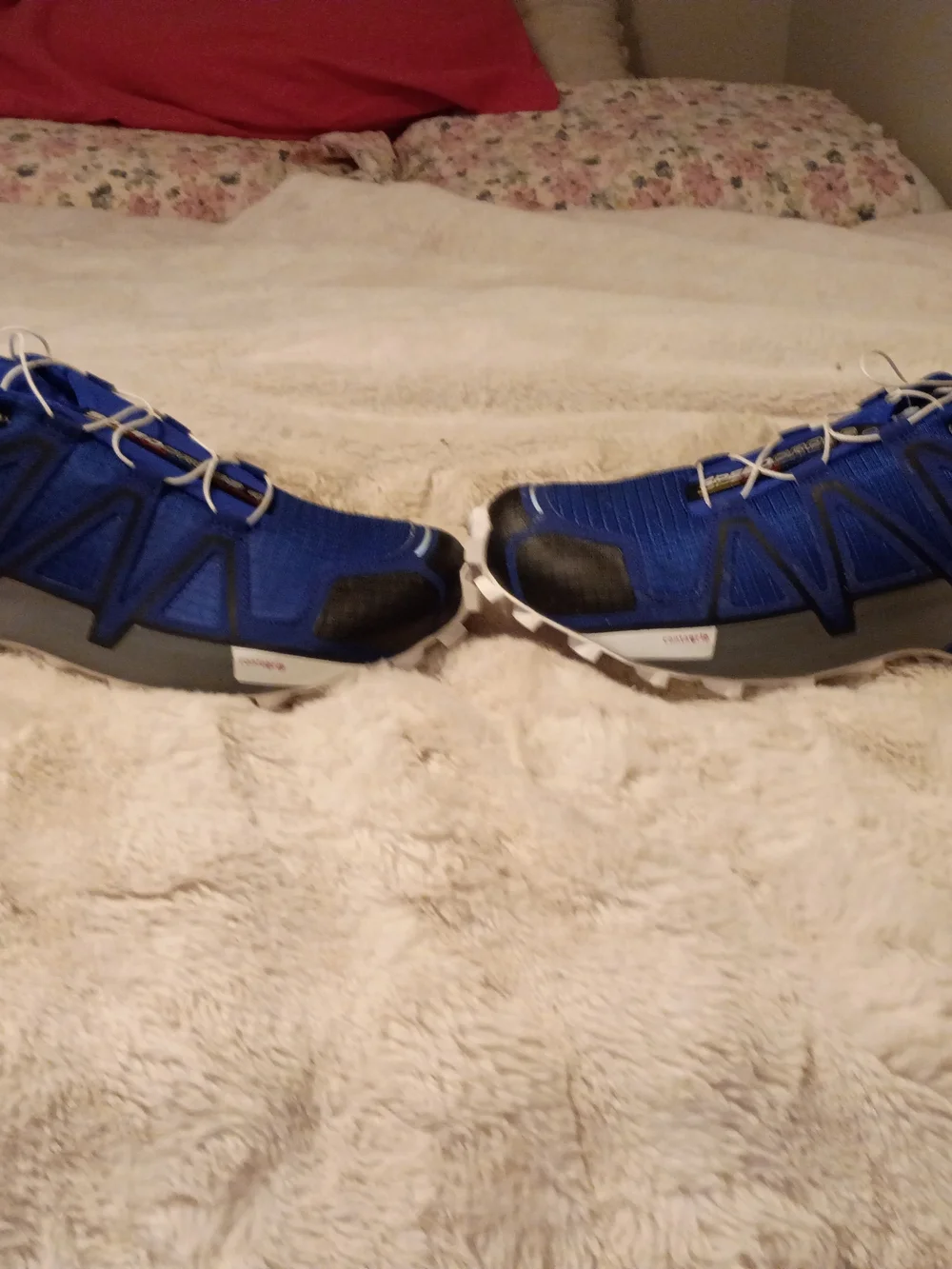 Salomon aggressive lugged